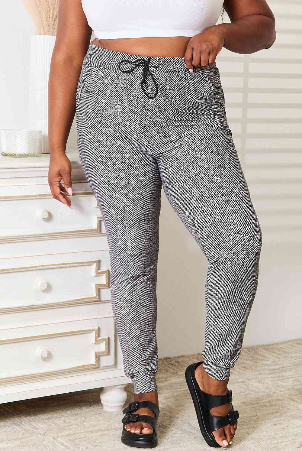 Leggings Depot Full Size Joggers with Pockets - GemThreads Boutique