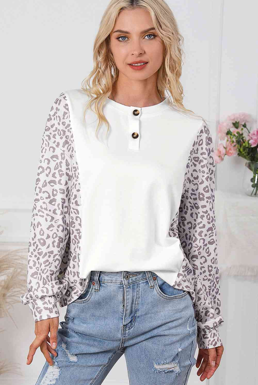 Leopard Round Neck Long Sleeve Top - GemThreads Boutique
