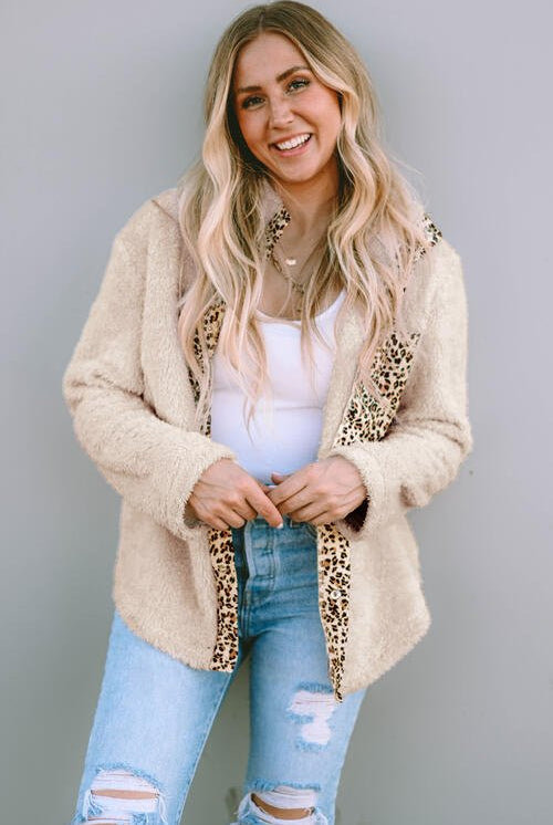 Leopard Snap Down Pocketed Collared Neck Jacket - GemThreads Boutique