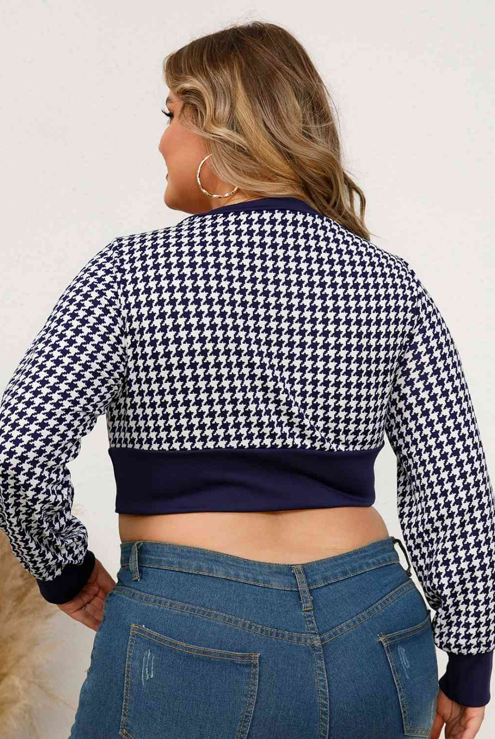 Plus Size Houndstooth V-Neck Long Sleeve Blouse - GemThreads Boutique