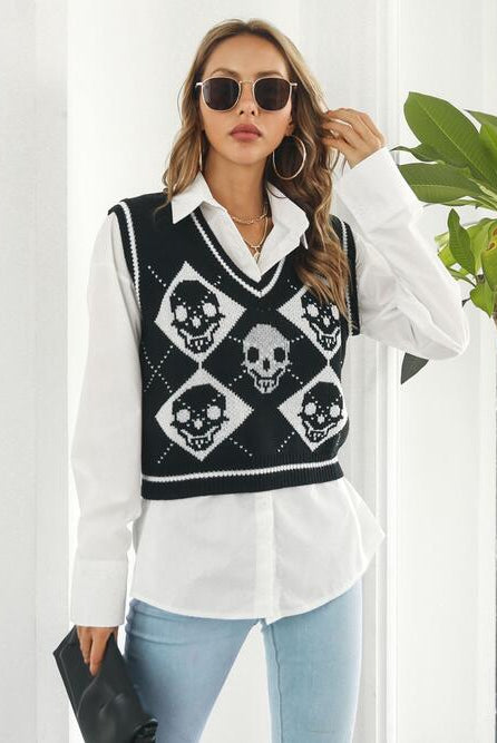 Skull Contrast V-Neck Sweater Vest - GemThreads Boutique