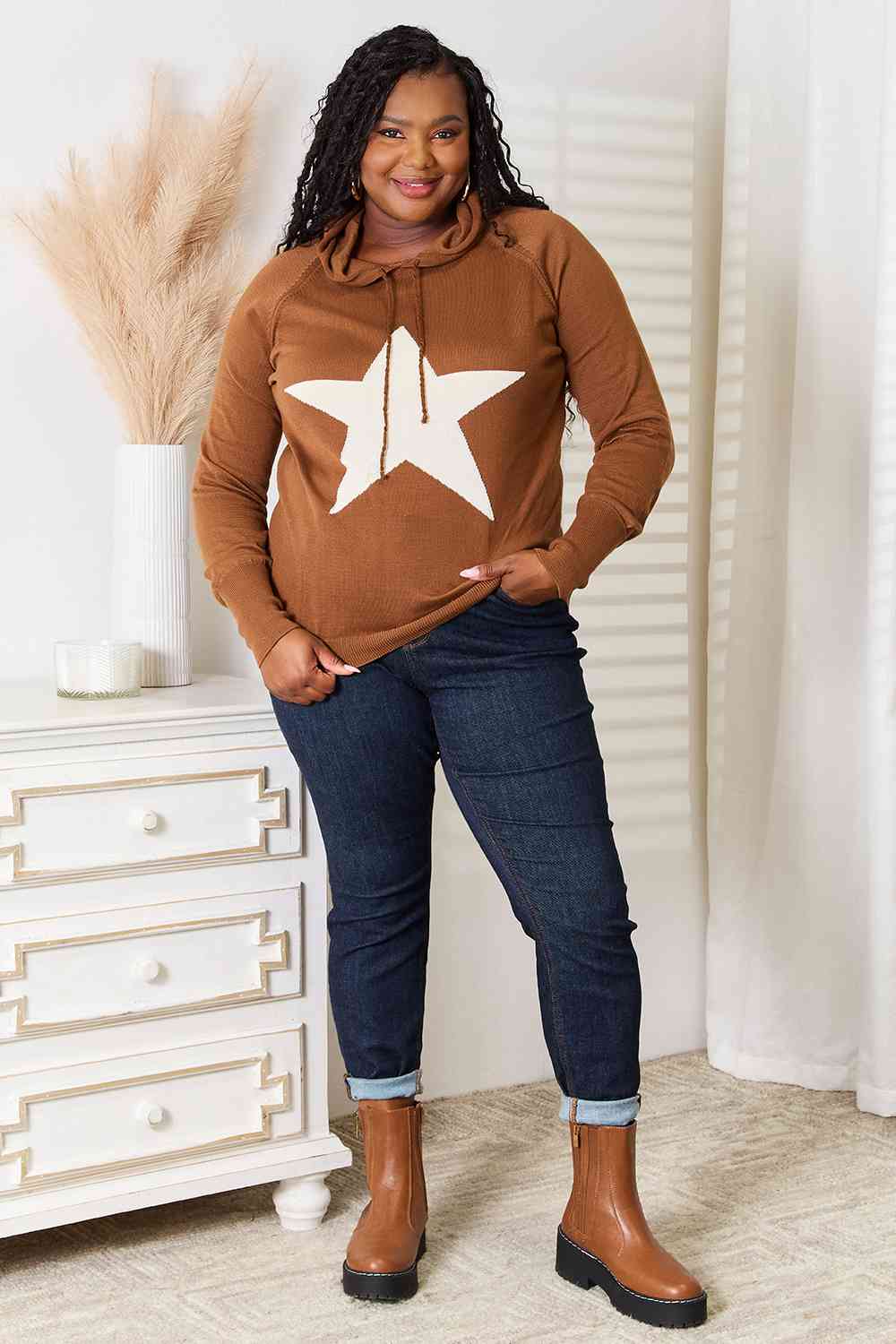 Heimish Full Size Star Graphic Hooded Sweater - GemThreads Boutique Heimish Full Size Star Graphic Hooded Sweater