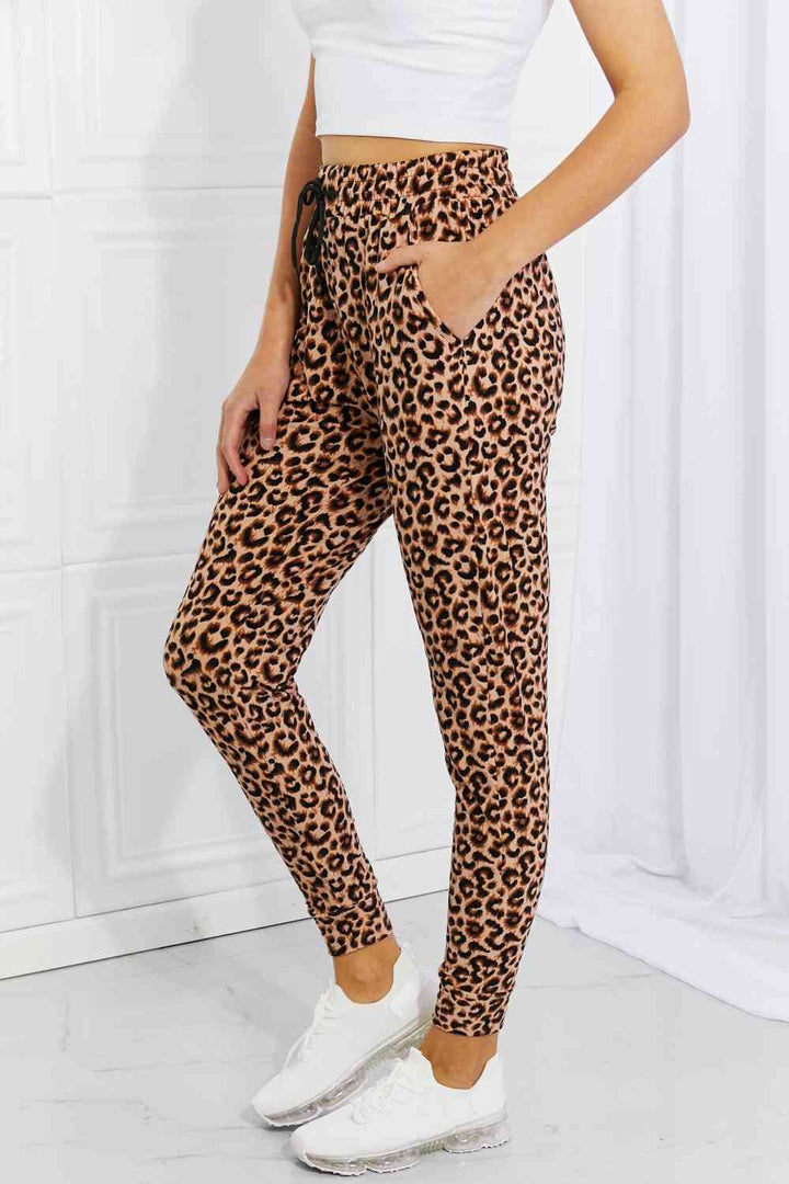 Leggings Depot Full Size Spotted Downtown Leopard Print Joggers - GemThreads Boutique