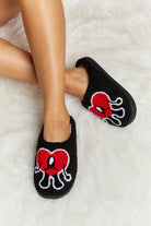 Melody Love Heart Print Plush Slippers - GemThreads Boutique