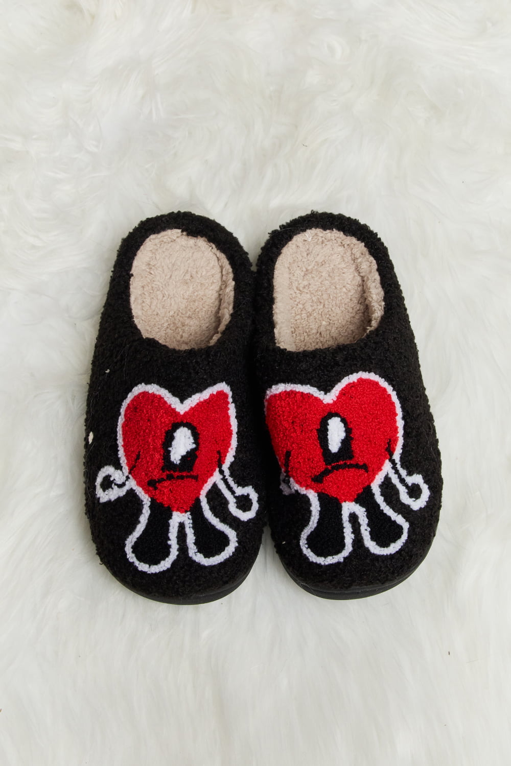 Melody Love Heart Print Plush Slippers - GemThreads Boutique