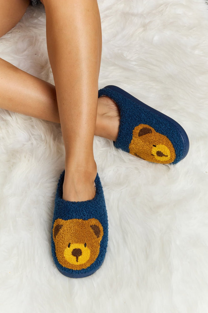 Melody Teddy Bear Print Plush Slide Slippers - GemThreads Boutique