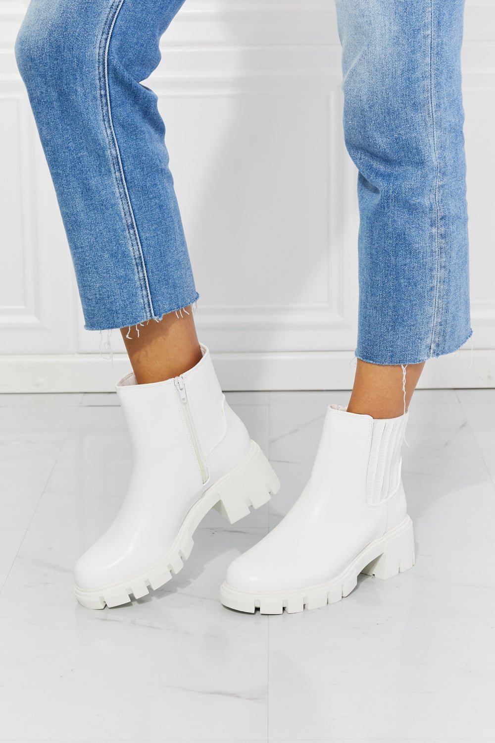 MMShoes What It Takes Lug Sole Chelsea Boots in White - GemThreads Boutique