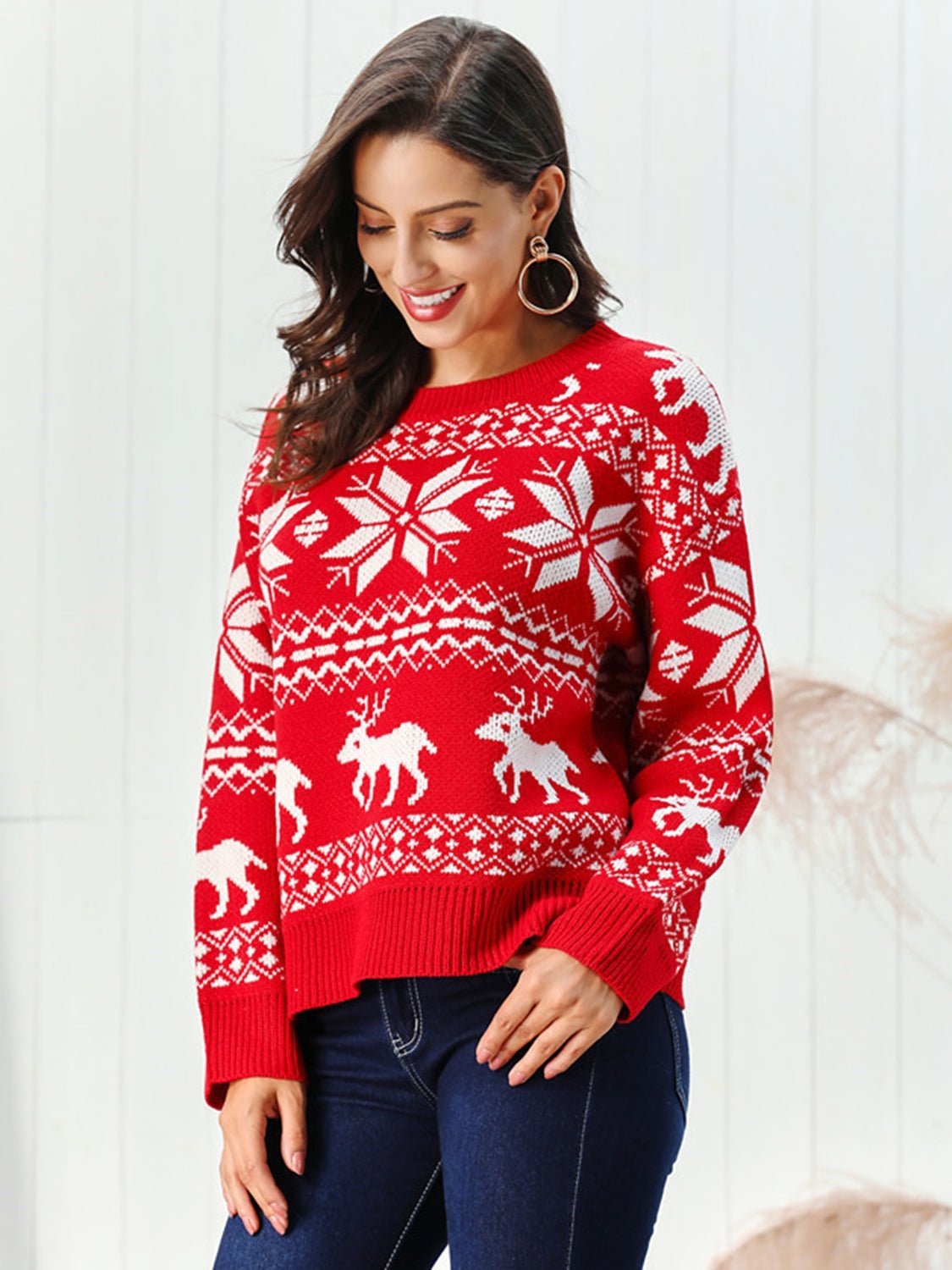 Reindeer & Snowflake Round Neck Sweater - GemThreads Boutique