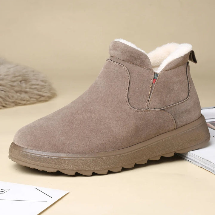 Snow Boots Women's Thickening 2022 New Winter Fashion Short-tube Slip-on Warm Bread Cotton Shoes Uggs Winter Comfortable Boots - GemThreads Boutique